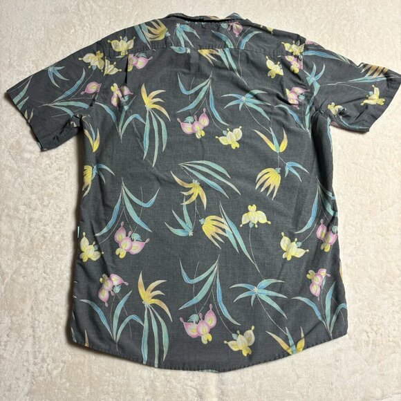 Vissla Mens Button Down Shirt Size X-Large Grey Floral Vacation Resortwear - Picture 7 of 15